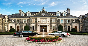 Grand Stone Manor Estate With Luxury Cars And Central Fountain HD wallpaper