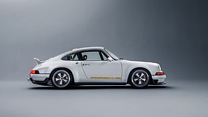 Singer DLS Porsche 911 964 Side Profile in White Studio Setting HD wallpaper