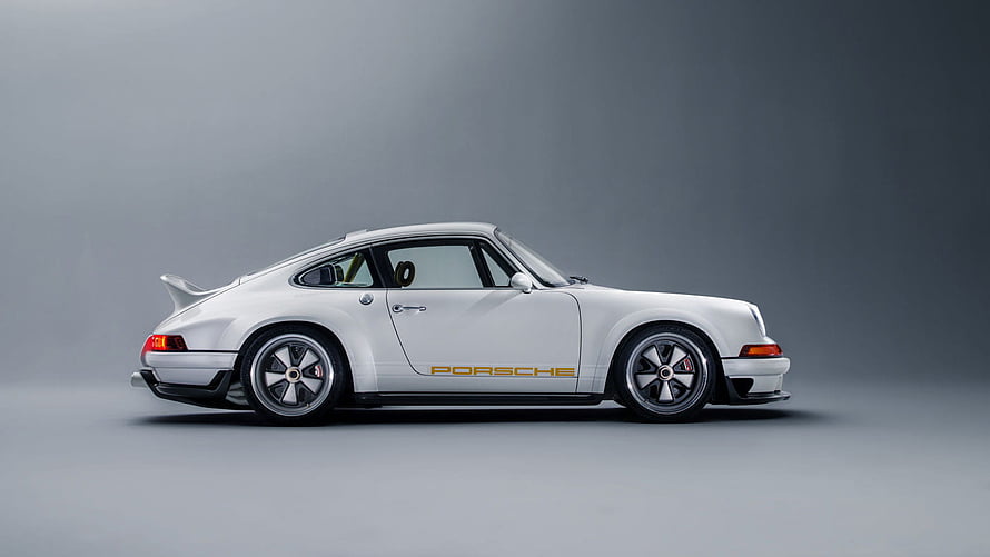 Singer DLS Porsche 911 964 Side Profile in White Studio Setting HD wallpaper