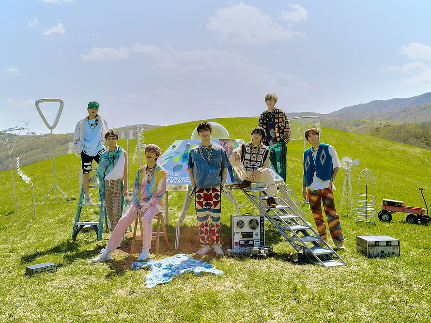 NCT DREAM Hello Future Concept Photo on a Sunny Green Hillside HD wallpaper