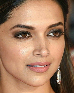 Deepika Padukone Elegant Closeup Portrait With Soft Glam Makeup And Crystal Earrings HD phone wallpaper