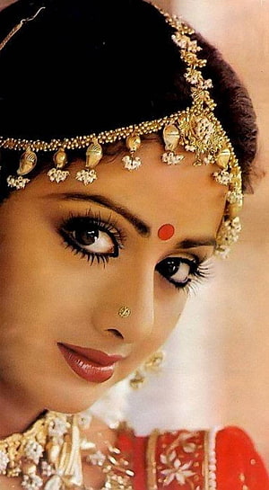 Sridevi in Traditional Indian Bridal Attire with Gold Jewelry and Red Saree HD phone wallpaper