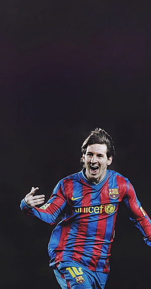 Lionel Messi Celebrating in Classic Barcelona Home Kit HD phone wallpaper