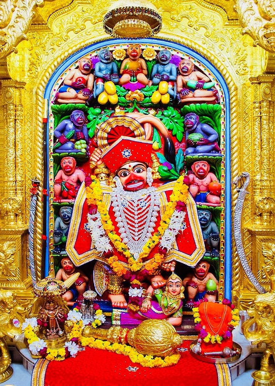 Salangpur Hanuman Temple Deity with Maruti and Hanumanji Statues in Ornate Golden Shrine HD phone wallpaper