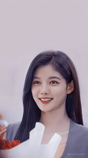 Kim Yoo Jung smiling portrait with long dark hair and grey blazer HD phone wallpaper