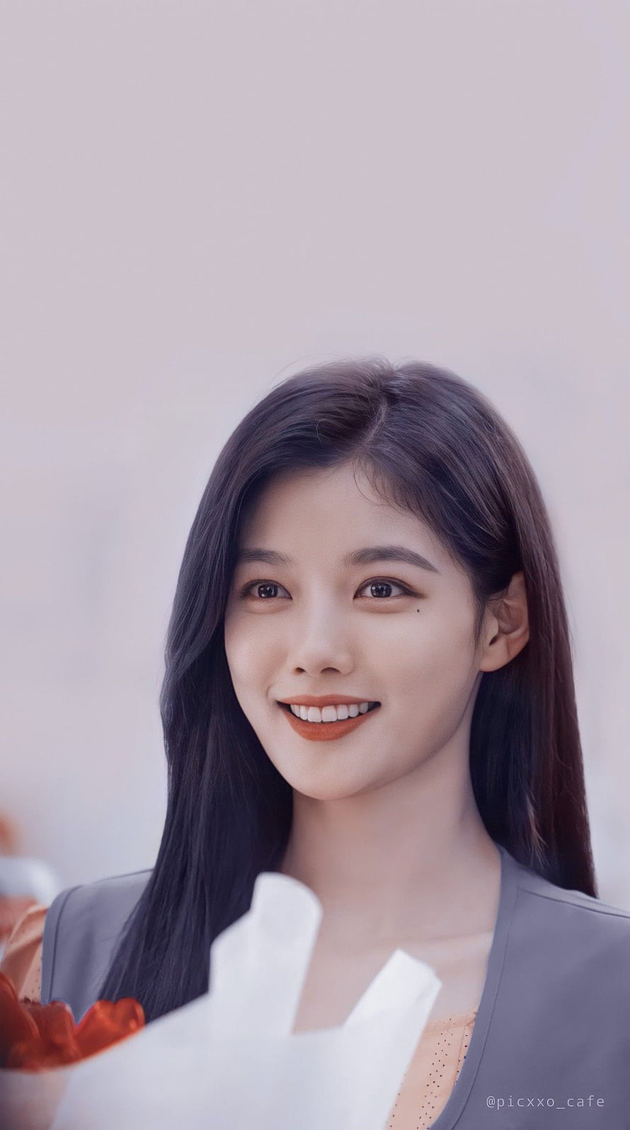 Kim Yoo Jung smiling portrait with long dark hair and grey blazer HD phone wallpaper