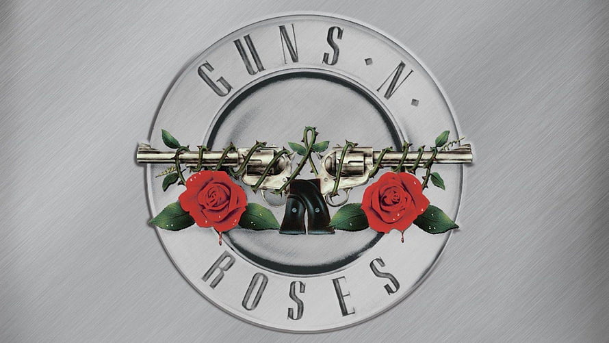 Guns N' Roses Classic Logo With Revolvers and Red Roses on Brushed Metal Background HD wallpaper