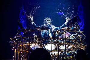 Slipknot Drummer Joey Jordison Performing Live on Stage with Elaborate Kit HD wallpaper