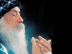 Osho in Deep Meditation with Hands Folded in Prayer HD wallpaper