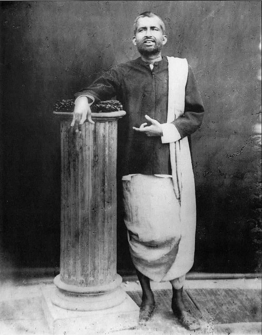Historical Portrait of Sri Ramakrishna Paramahamsa in Traditional Attire HD phone wallpaper