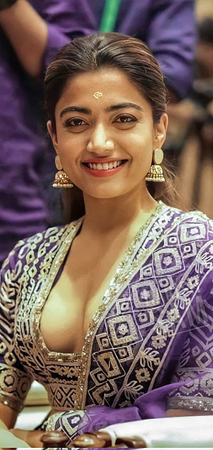 Rashmika Mandanna in Purple Embroidered Saree with Gold Jewelry HD phone wallpaper