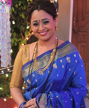 Sonalika Joshi in a Royal Blue Silk Saree with Gold Blouse and Traditional Jewelry HD phone wallpaper