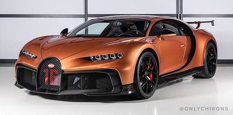 Copper Bugatti Chiron Pur Sport with Number 16 Grille in Studio Setting HD wallpaper