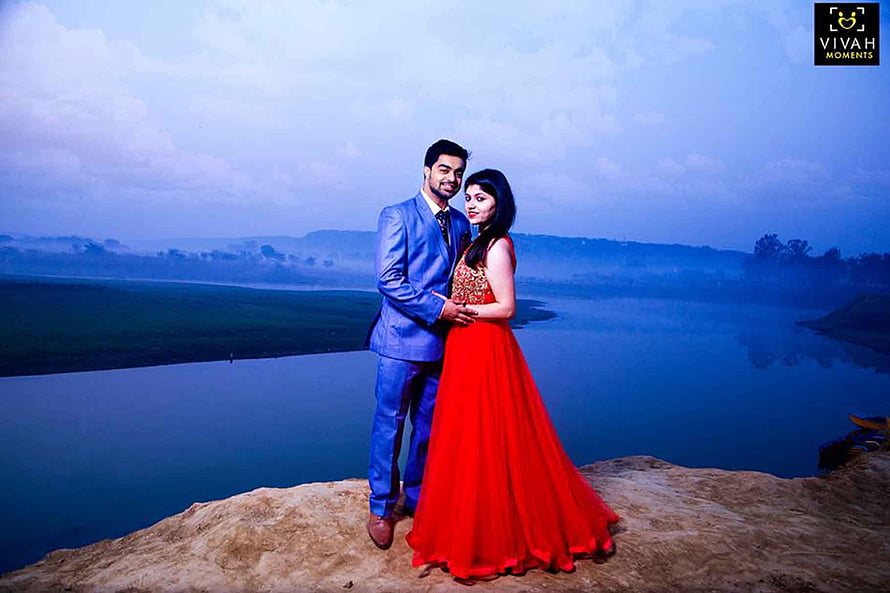 Romantic Pre-Wedding Portrait of a Couple in Formal Attire by a Misty Lake HD wallpaper
