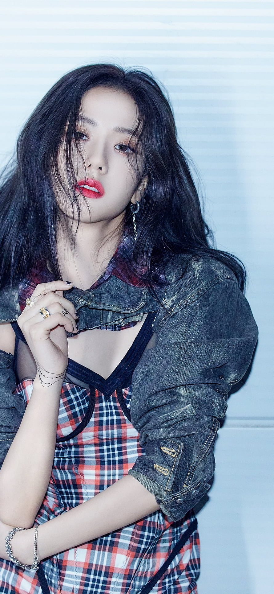 Jisoo from Blackpink in a distressed denim jacket and plaid dress with bold red lips HD phone wallpaper