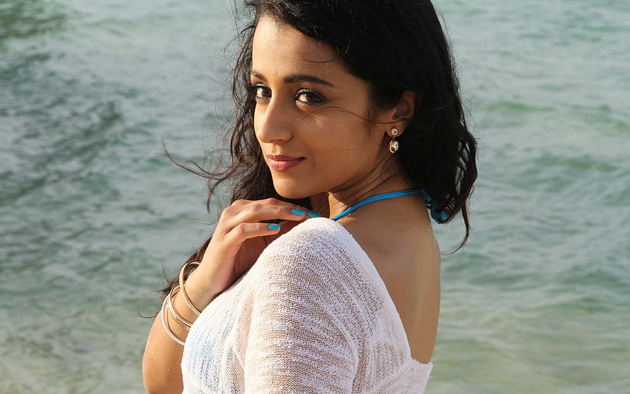 Trisha Krishnan in White Knit Top by the Sea HD wallpaper