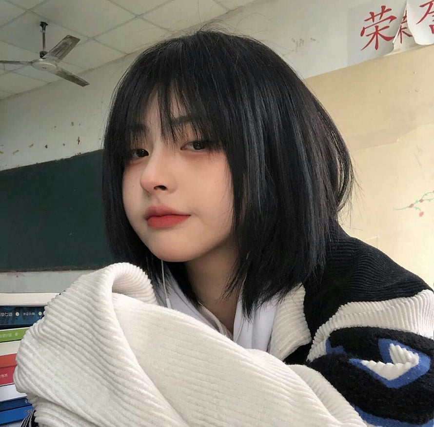 Justina Xie Aesthetic Portrait With Black Bob Hair And White Knit Scarf HD wallpaper