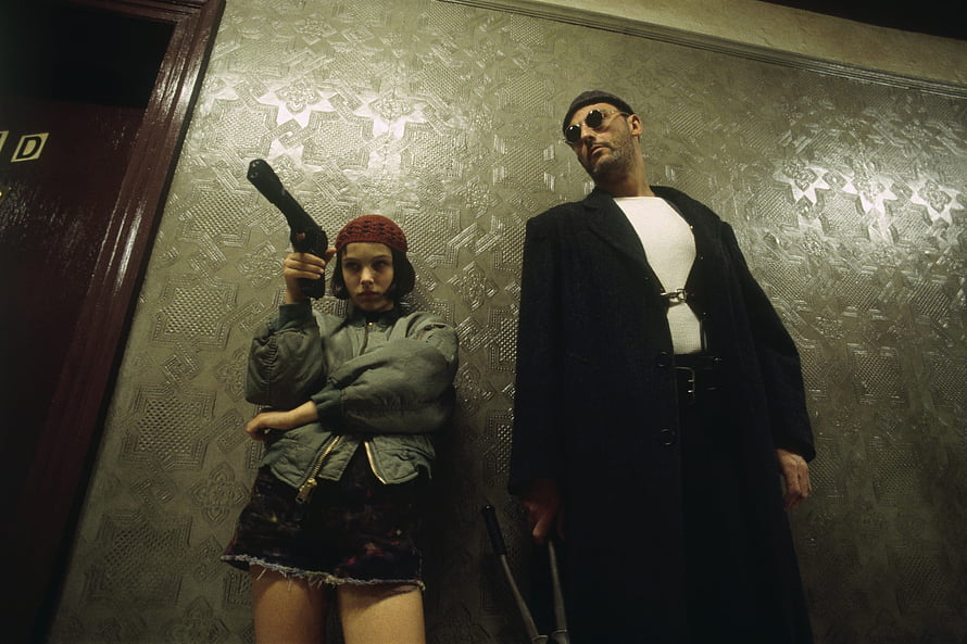 Leon The Professional Movie Still With Jean Reno and Natalie Portman HD wallpaper