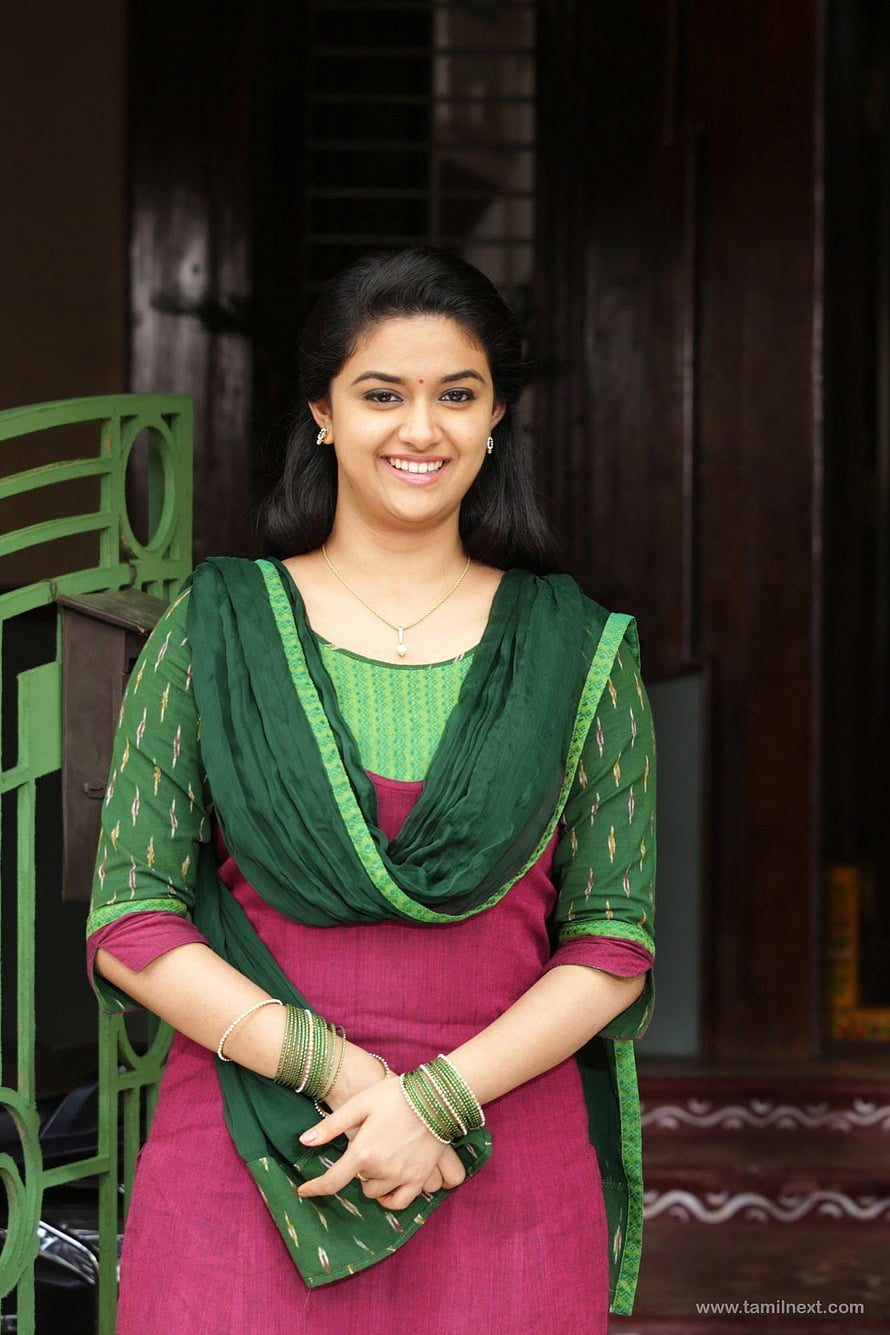 Keerthy Suresh in Traditional Green and Maroon Attire HD phone wallpaper