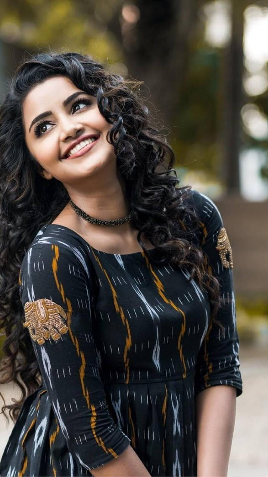 Anupama Parameswaran in Black Embroidered Dress with Curly Hair HD phone wallpaper
