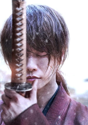 Rurouni Kenshin Movie Still: Samurai Holding Katana in Red Kimono HD phone wallpaper