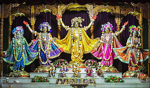 Panchtatva Bhagwan Deities at ISKCON Mayapur Dham Temple HD wallpaper