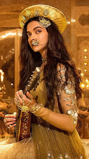 Deepika Padukone as Mastani in Bajirao Mastani with ornate gold headdress and traditional Indian jewelry HD phone wallpaper