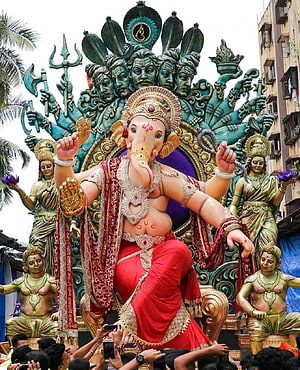 Chintamani Ganpati Festival Murali Gopalan Statue in Mumbai HD phone wallpaper