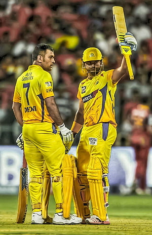 MS Dhoni and Suresh Raina Celebrating a Partnership in Chennai Super Kings Yellow Kit HD phone wallpaper